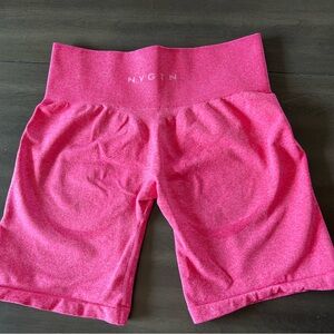 NVGTN Contour Seamless Shorts Hot Pink